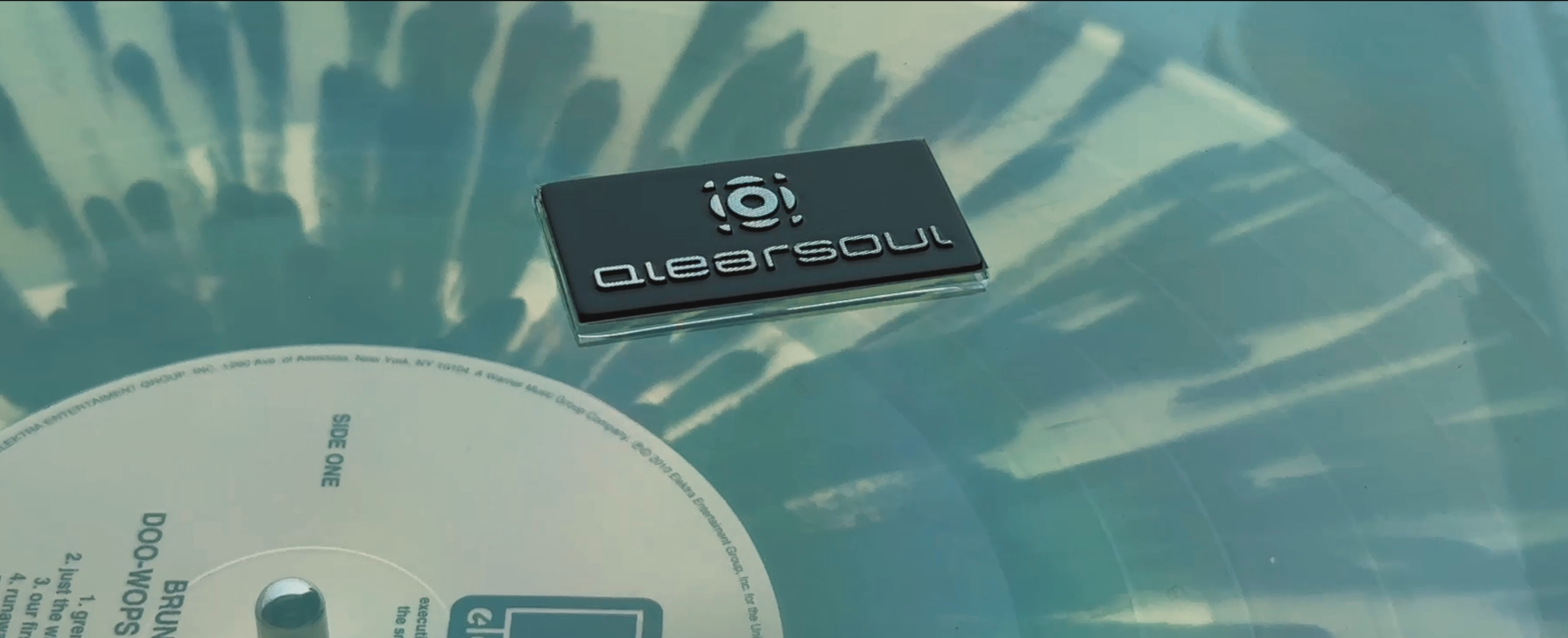 clearsoul　CD Qlearsoul SoulBox S1 Vinyl Record Player with Stereo Speakers, Bluetoo